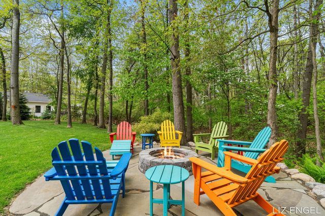 3190 Light House Way, Saugatuck Twp, MI 49453