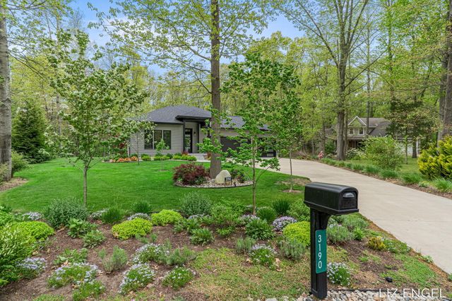 3190 Light House Way, Saugatuck Twp, MI 49453
