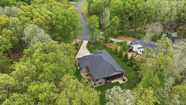 3190 Light House Way, Saugatuck Twp, MI 49453