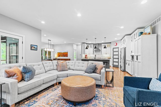 3190 Light House Way, Saugatuck Twp, MI 49453