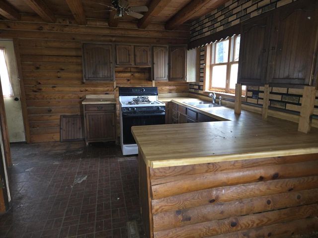 1143 Chicago Lane, Friendship, WI 53934