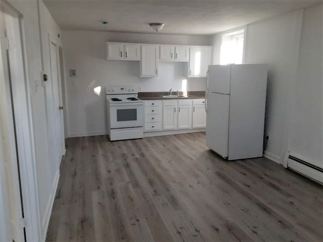143 Groveland St 5, Haverhill, MA 01830