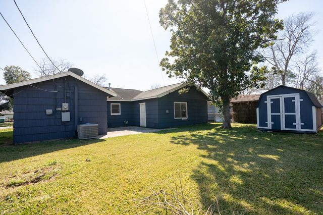 5631 Westover Street, Houston, TX 77033