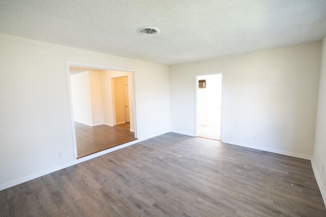 5631 Westover Street, Houston, TX 77033