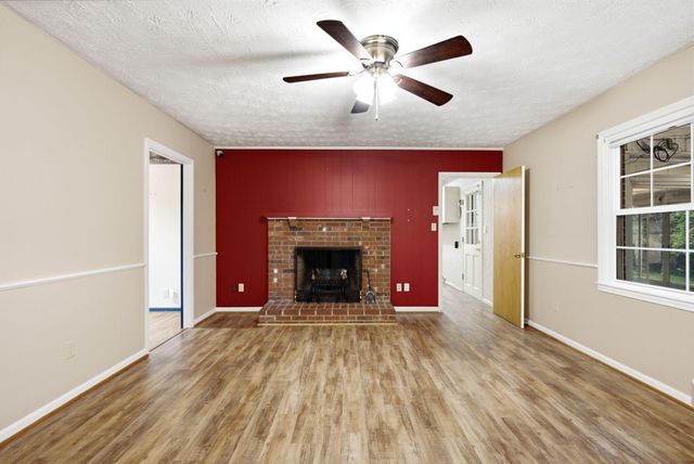 4660 Athens Walnut Hill Pike, Lexington, KY 40515