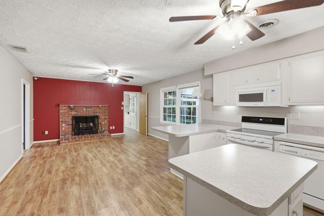 4660 Athens Walnut Hill Pike, Lexington, KY 40515