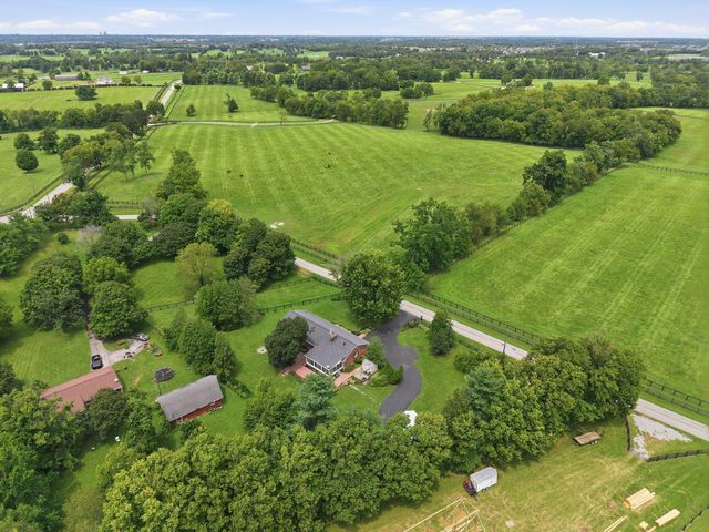 4660 Athens Walnut Hill Pike, Lexington, KY 40515
