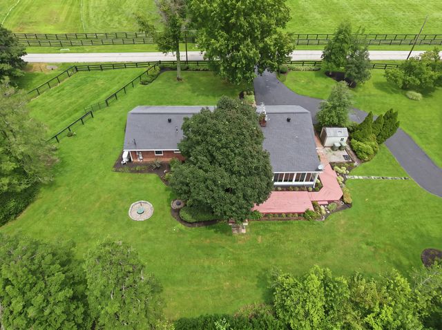 4660 Athens Walnut Hill Pike, Lexington, KY 40515