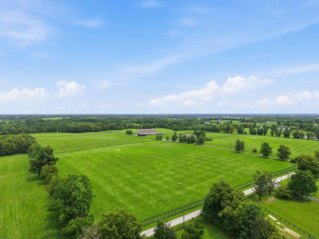 4660 Athens Walnut Hill Pike, Lexington, KY 40515