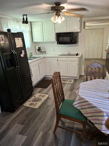 2168 State Hwy 49, Piedmont, MO 63957