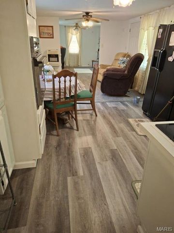 2168 State Hwy 49, Piedmont, MO 63957