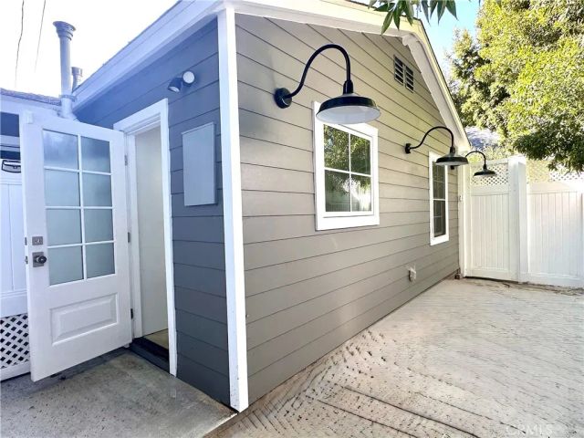 1820 S Wooster Street, Los Angeles, CA 90035