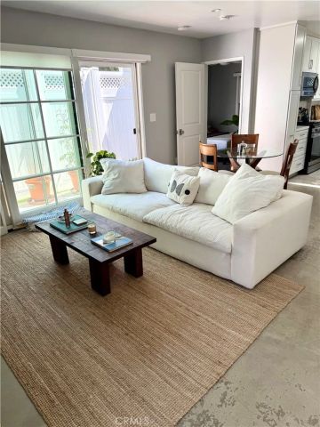 1820 S Wooster Street, Los Angeles, CA 90035
