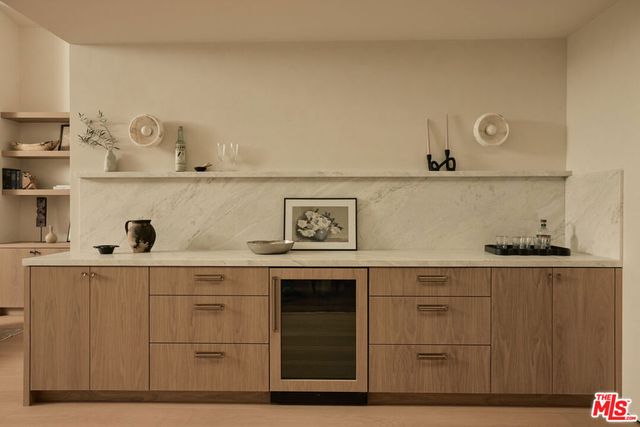 12227 Everglade Street, Los Angeles, CA 90066