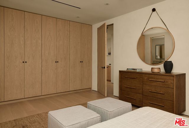 12227 Everglade Street, Los Angeles, CA 90066