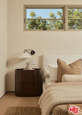 12227 Everglade Street, Los Angeles, CA 90066