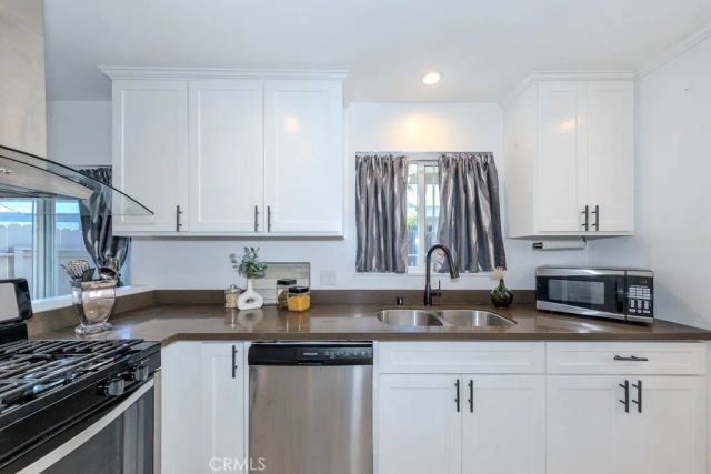 2219 W Coronet Avenue, Anaheim, CA 92801