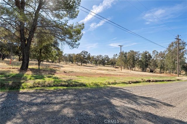 32 Las Flores, Oroville, CA 95966