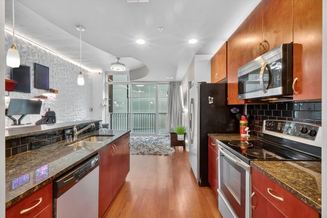 301 Demonbreun St Unit 502, Nashville, TN 37201
