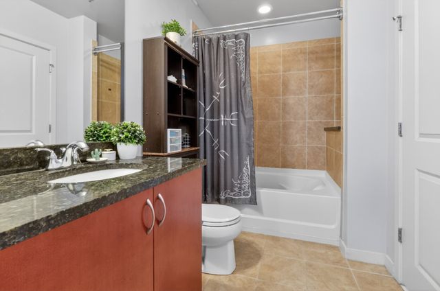 301 Demonbreun St Unit 502, Nashville, TN 37201