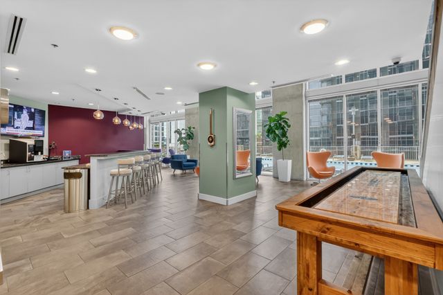 301 Demonbreun St Unit 502, Nashville, TN 37201