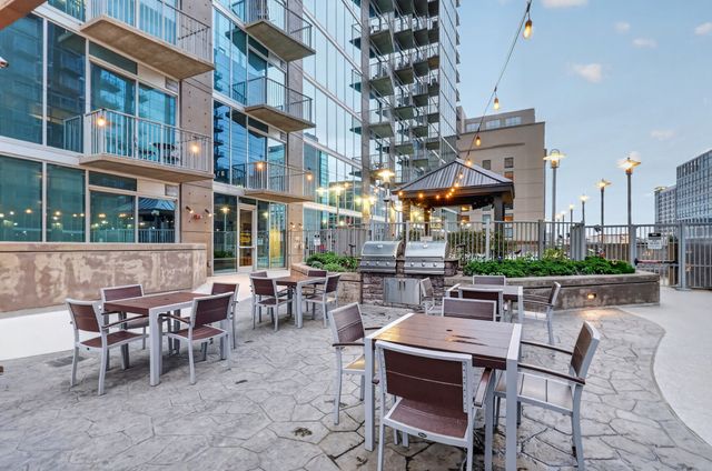 301 Demonbreun St Unit 502, Nashville, TN 37201