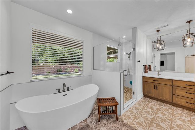 1555 W WOODSVIEW LN, St. George, UT 84770