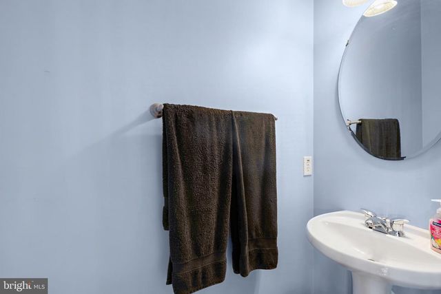 18 YARA WAY, Hanover, PA 17331