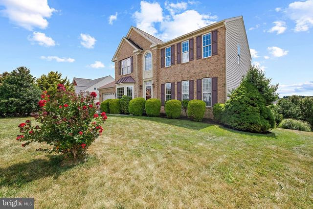 18 YARA WAY, Hanover, PA 17331