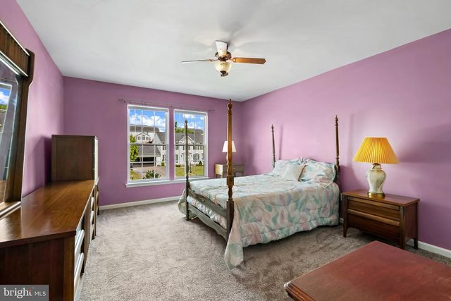 18 YARA WAY, Hanover, PA 17331