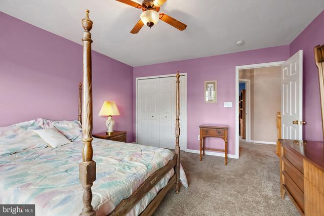 18 YARA WAY, Hanover, PA 17331