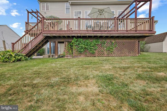 18 YARA WAY, Hanover, PA 17331