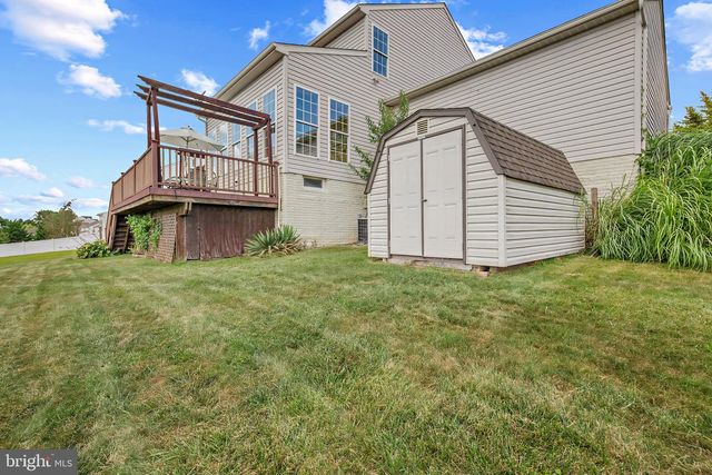 18 YARA WAY, Hanover, PA 17331