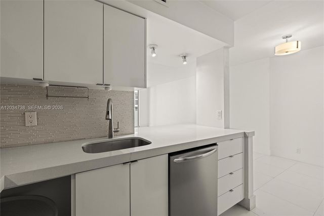 1200 West Ave 622, Miami Beach, FL 33139