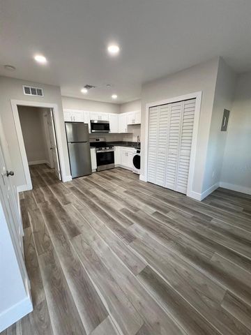 475 UMATILLA BOULEVARD, Umatilla, FL 32784