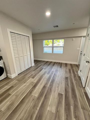 475 UMATILLA BOULEVARD, Umatilla, FL 32784