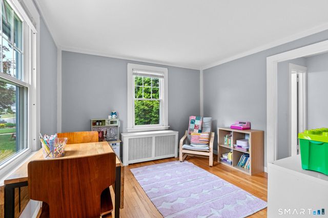 16 Clifton Avenue, West Hartford, CT 06107