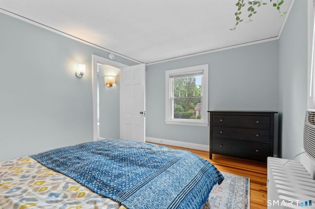 16 Clifton Avenue, West Hartford, CT 06107