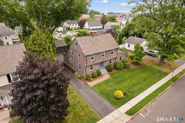 16 Clifton Avenue, West Hartford, CT 06107