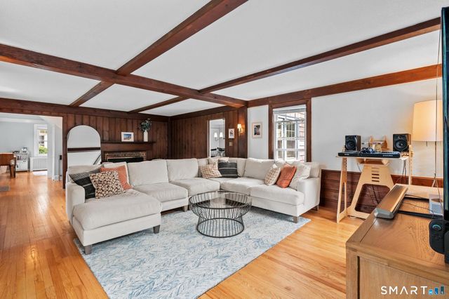 16 Clifton Avenue, West Hartford, CT 06107
