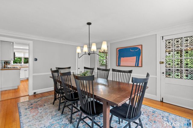 16 Clifton Avenue, West Hartford, CT 06107
