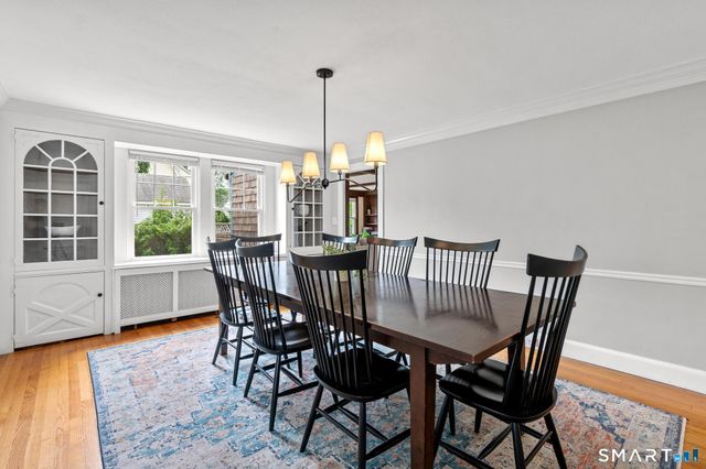 16 Clifton Avenue, West Hartford, CT 06107
