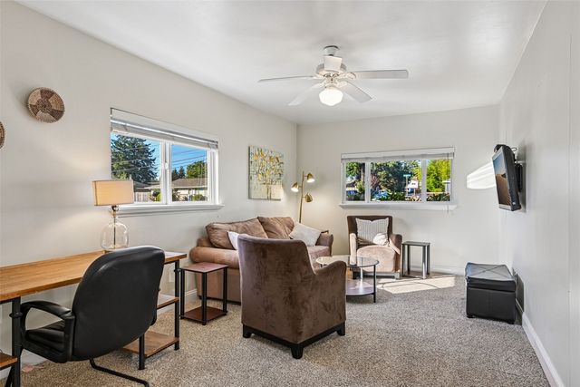 2335 NE 12th Street, Renton, WA 98056