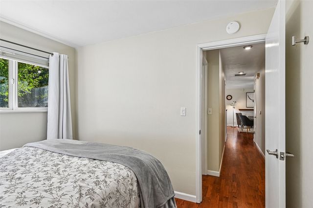 2335 NE 12th Street, Renton, WA 98056