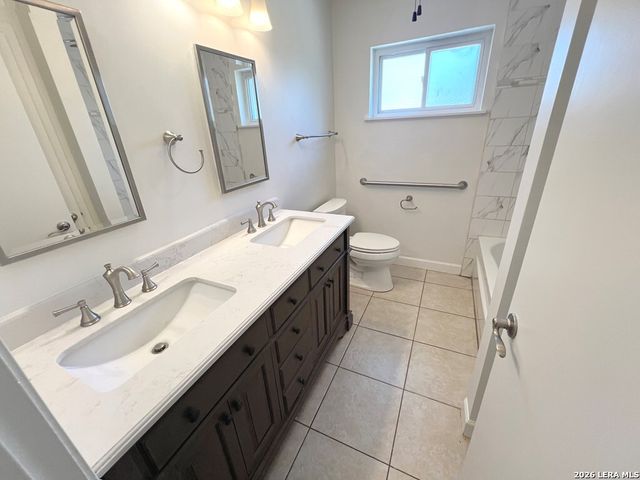 1110 Nancy Beth, Kerrville, TX 78028