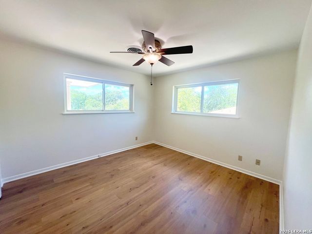 1110 Nancy Beth, Kerrville, TX 78028