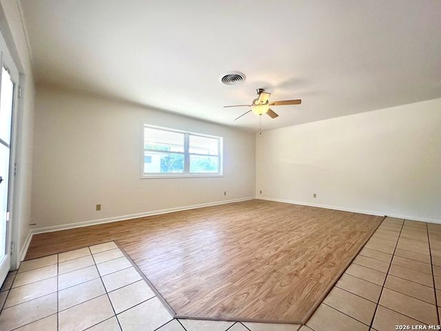 1110 Nancy Beth, Kerrville, TX 78028