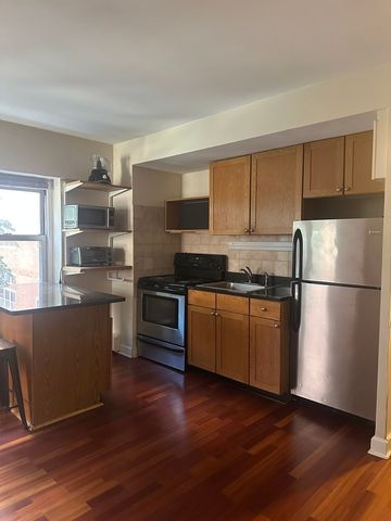 4970 N Marine Drive 528, Chicago, IL 60640
