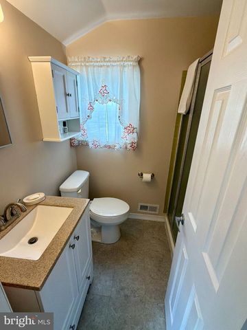 10 ARGO DR, Sewell, NJ 08080