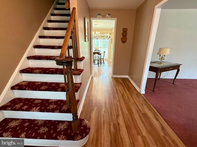 10 ARGO DR, Sewell, NJ 08080